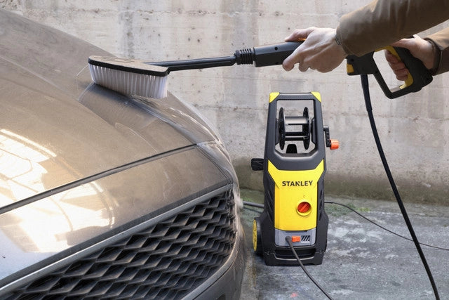 Stanley SXPW16PE Idropulitrice ad Alta Pressione con Patio Cleaner e Spazzola Fissa (1600 W, 125 bar, 420 l/h)