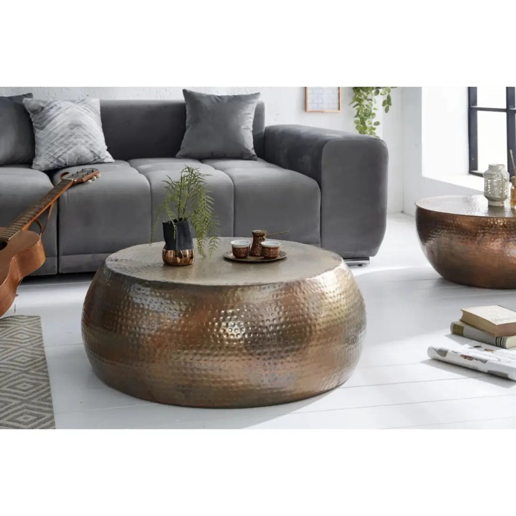 Tavolino basso TRIANE marrone 80 cm – Alluminio martellato design lucido