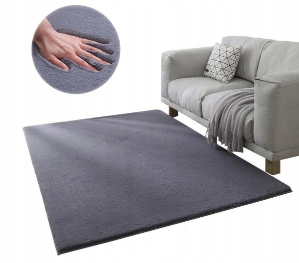 Tappeto in peluche grigio scuro  160x220 cm