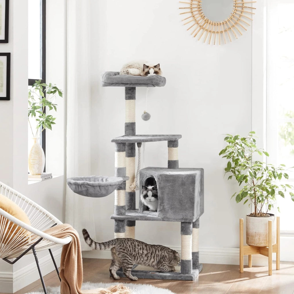 Feandrea Albero per Gatti Alto 138 cm, Tiragraffi per Gatti, con Base e 9 Pali Graffiatoi, 1 Piattaforma, 1 Grotta, 1 Amaca, 1 Pompon, 1 Corda, in Peluche a Più Livelli, Grigio Chiaro PCT60W