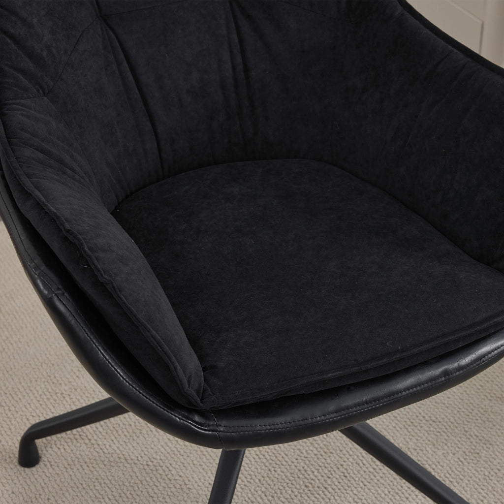 Poltrona da ufficio in similpelle nera con rotazione 360° e ritorno automatico 69 × 65 × 46 cm