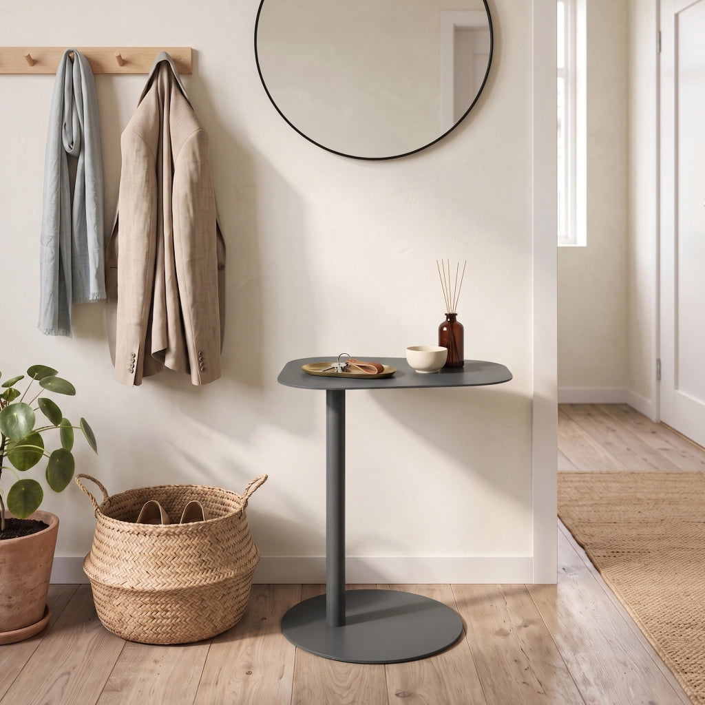 Tavolino Laterale da Divano Nastätten Metallo Piano Trapezoidale - Grigio opaco [en.casa]