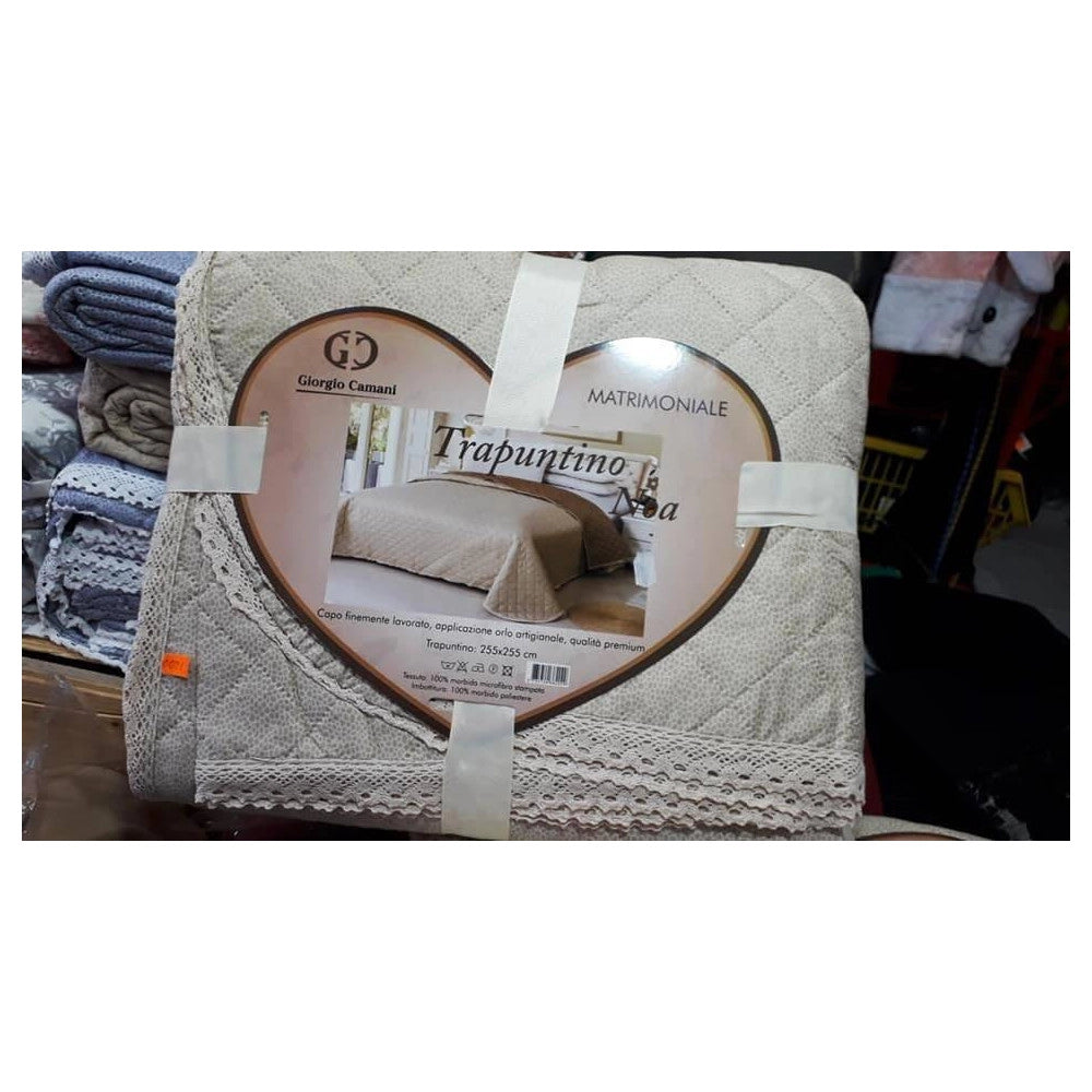 Trade Shop - Trapuntino Matrimoniale 255x255cm Con Bordi Merlettati Colore E Fantasia Casuale -