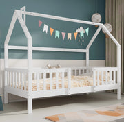 Letto a casetta per bambini con tetto e sponde 90x200 cm in legno di pino bianco