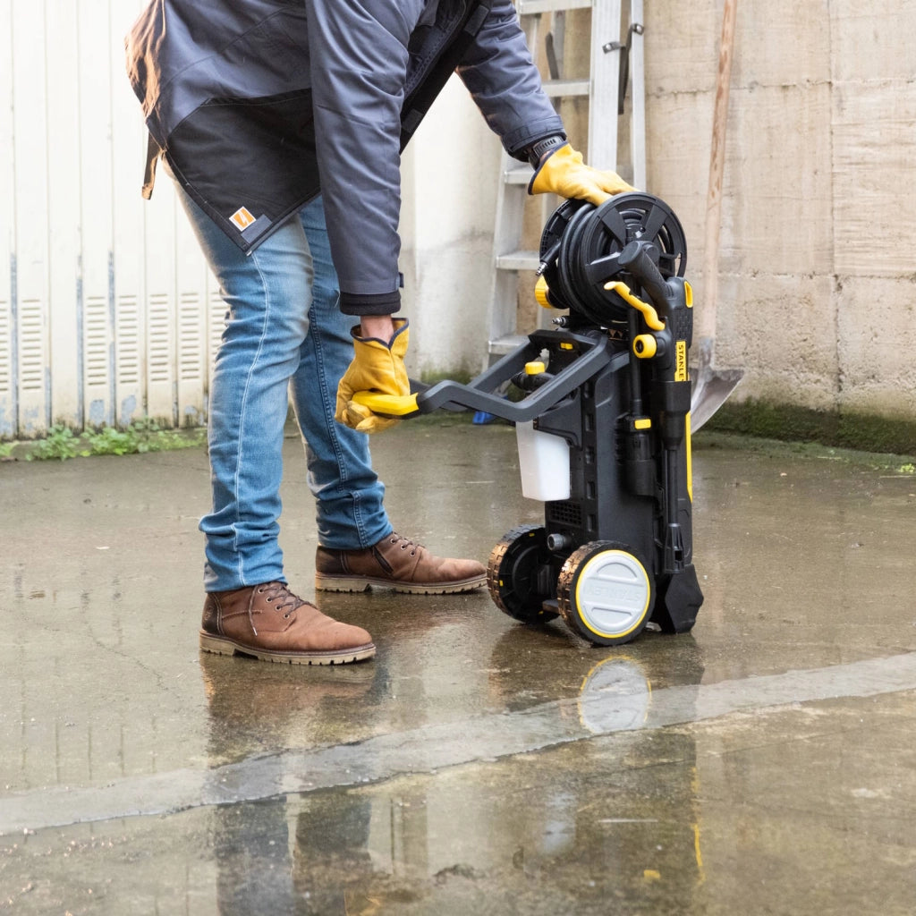 Stanley Idropulitrice SXPW25HF ad Alta Pressione, per Auto ed Esterni Casa, con Manico Pieghevole (170 bar, 500 l/h, 2500 W) Modello 2026