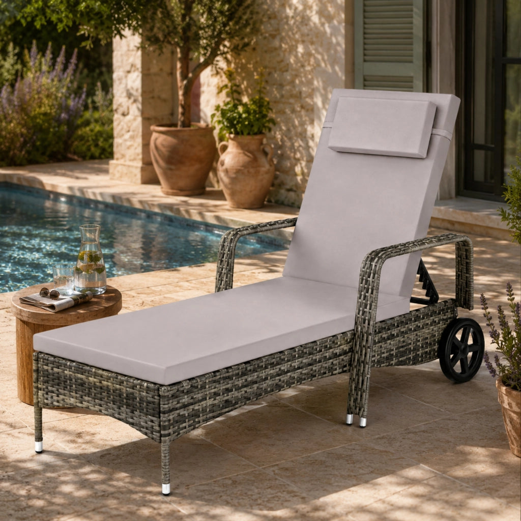 Lettino Prendisole Reclinabile In Polyrattan Con Schienale Regolabile In 6 Posizioni Cuscino Poggiatesta E Ruote Ideale Per Giardino Piscina Terrazza Solarium Relax Outdoor 196 x 72 x 94.5 Cm Grigio