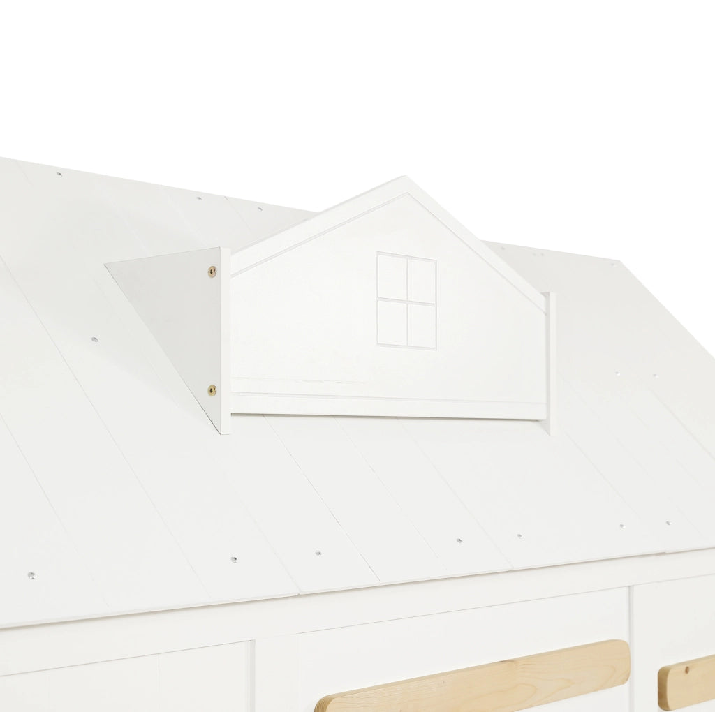 Letto a soppalco per bambini con design a casetta e libreria integrata