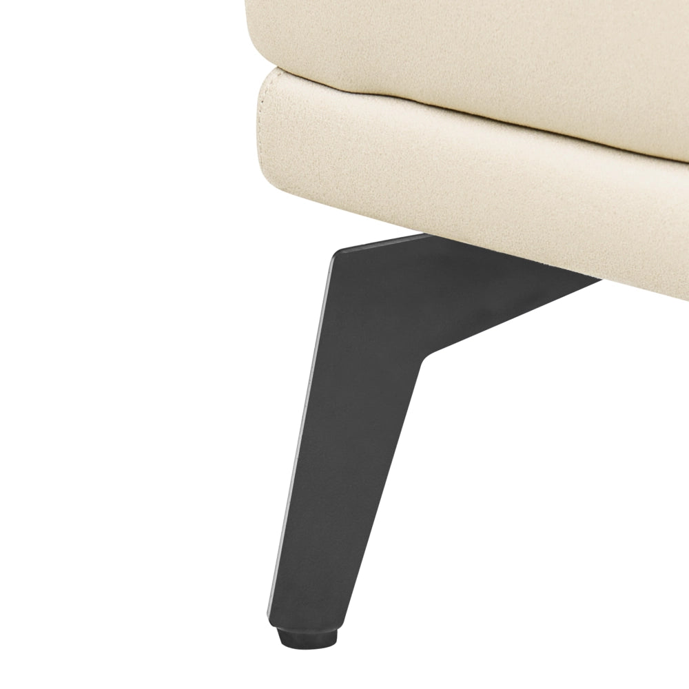 Poltrona in ecopelle con poggiatesta regolabile e gambe in metallo Beige stile moderno