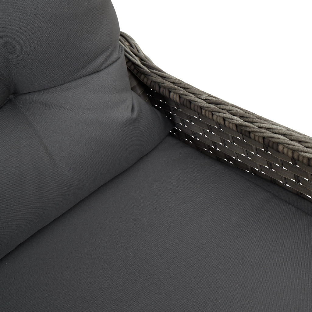 Poltrona Relax con Cuscino Grigio in Rattan Plastificato