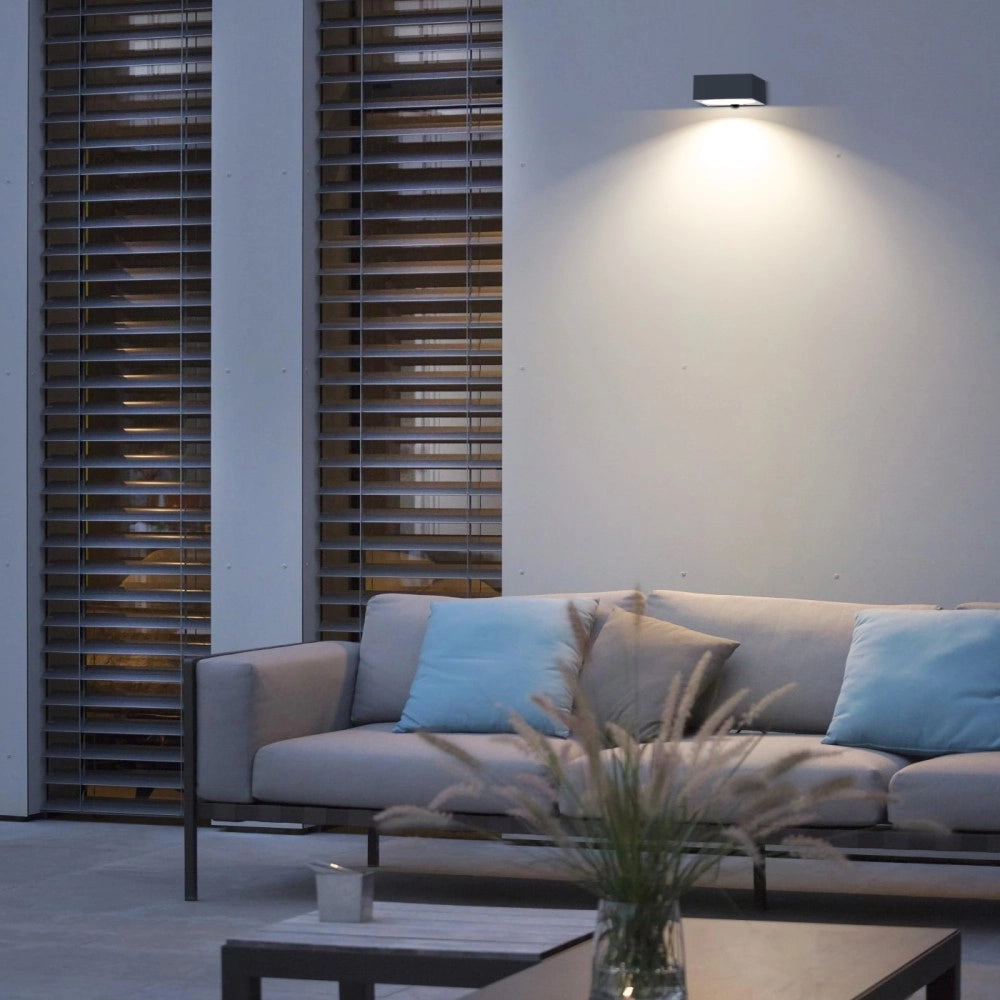 Alca power lampada proiettore solare da parete con pir e crepuscolare 1000lm