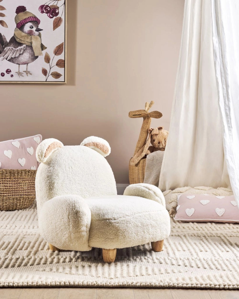 Poltrona per animali Imbottitura in bouclé bianco sporco Seduta per bambini Design moderno Forma di coniglio