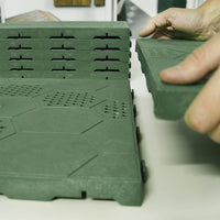 Set 15 Piastrelle pavimento plastica verde drenante 400x400x25mm per giardino