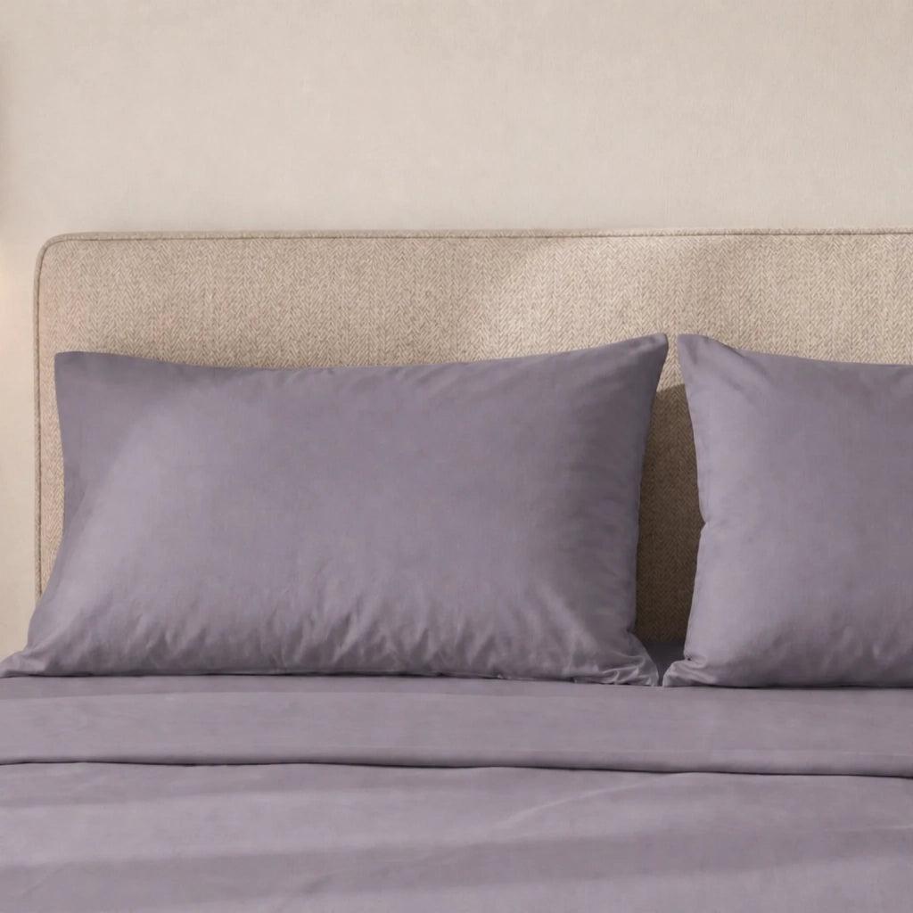 Set Lenzuola Letto Una Piazza e Mezza in Cotone Percalle 200 TC Storm | Lenzuolo Piano 190x295 cm, lenzuolo con angoli 130x200 cm e Tasca da 28 cm, 1 Federa | Made in Italy