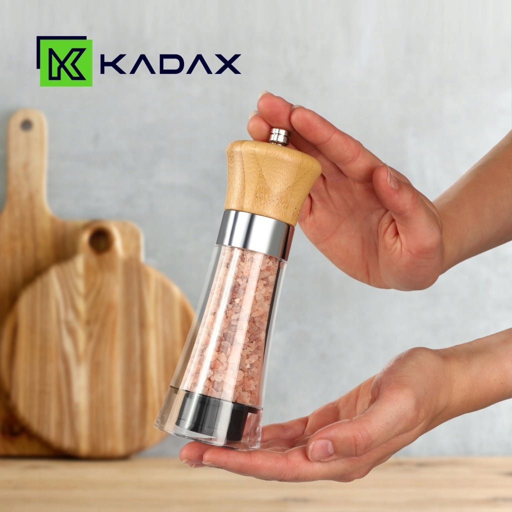 Macinino manuale per pepe, sale, spezie ed erbe aromatiche KADAX con struttura in ceramica resistente.