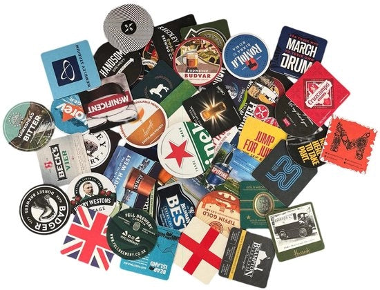 Raccolta di vassoi per birra, 50 diverse tipologie di vassoi per pub, souvenir da birra