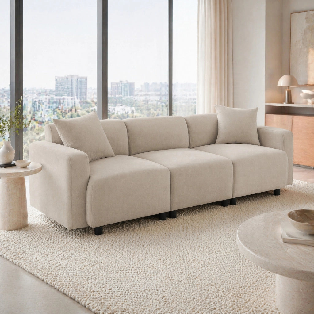 Divano Lineare 3 Posti con Schienale Alto e 2 Cuscini, Braccioli Arrotondati, in Ciniglia Beige