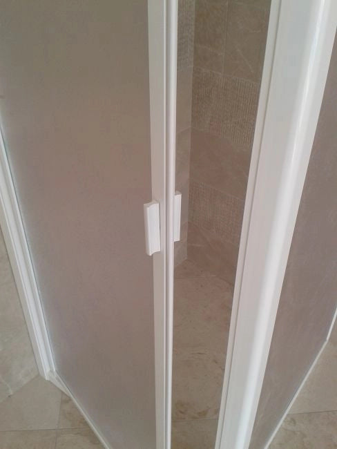 Box doccia acrilico - 2 lati, fisso piu' battente - Misura: 85 x 75 x h185 