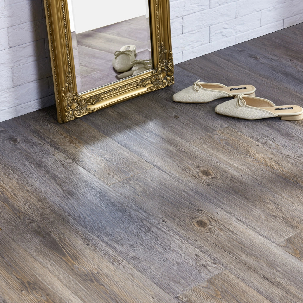 Piastrelle Adesive Vanola in PVC per Spazi Interni 28 listoni = 3,92 m² Effetto Quercia Limed NEU.HOLZ