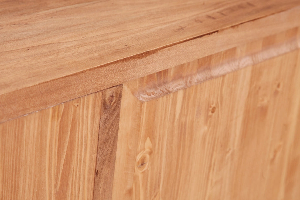 Biscottini Mobile porta Tv Country in legno massello di tiglio finitura naturale L129xPR40xH60 cm. Made in Italy