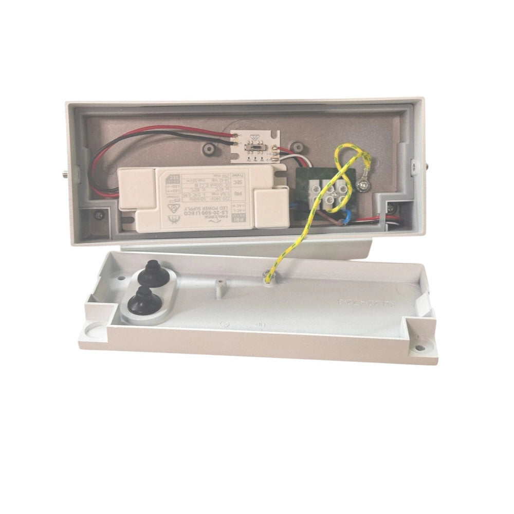 Trade Shop - Applique Parete Inclinabile Esterno 21w Tecnologia Cct 3 Tonalità Di Luce Ip65 472-3c - Bianco