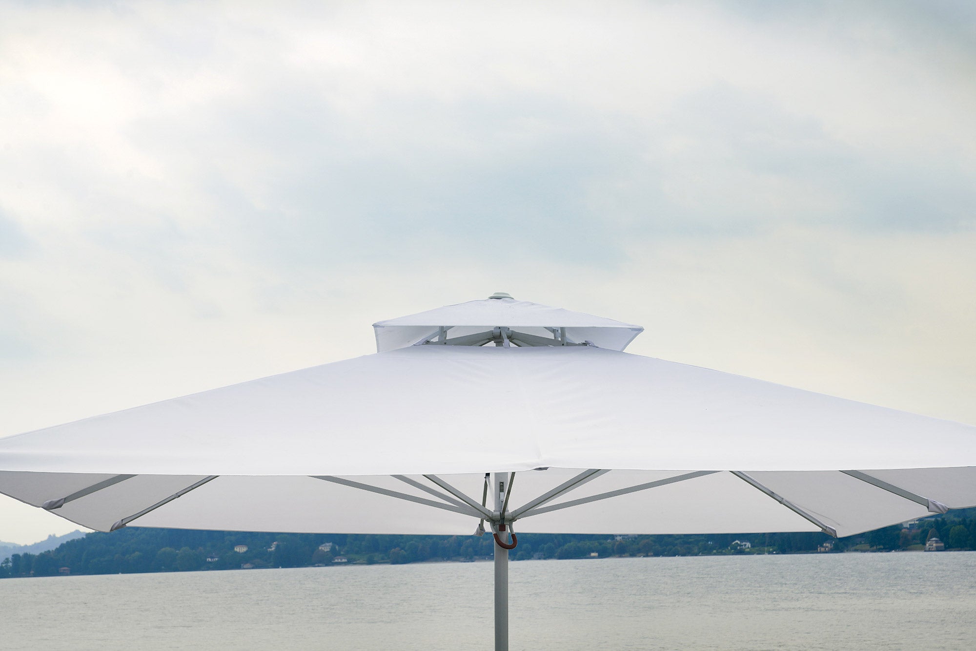 Ombrellone da Giardino 3x3 m Palo Ø60 mm Telo in Polietilene Bianco