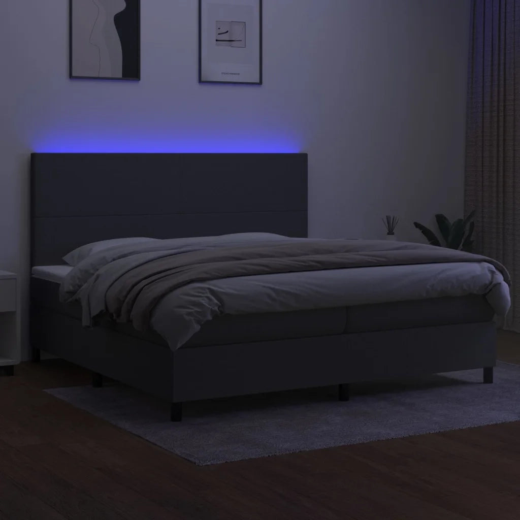 Letto a Molle Materasso e LED Grigio Scuro 200x200cm in Tessuto 3134742