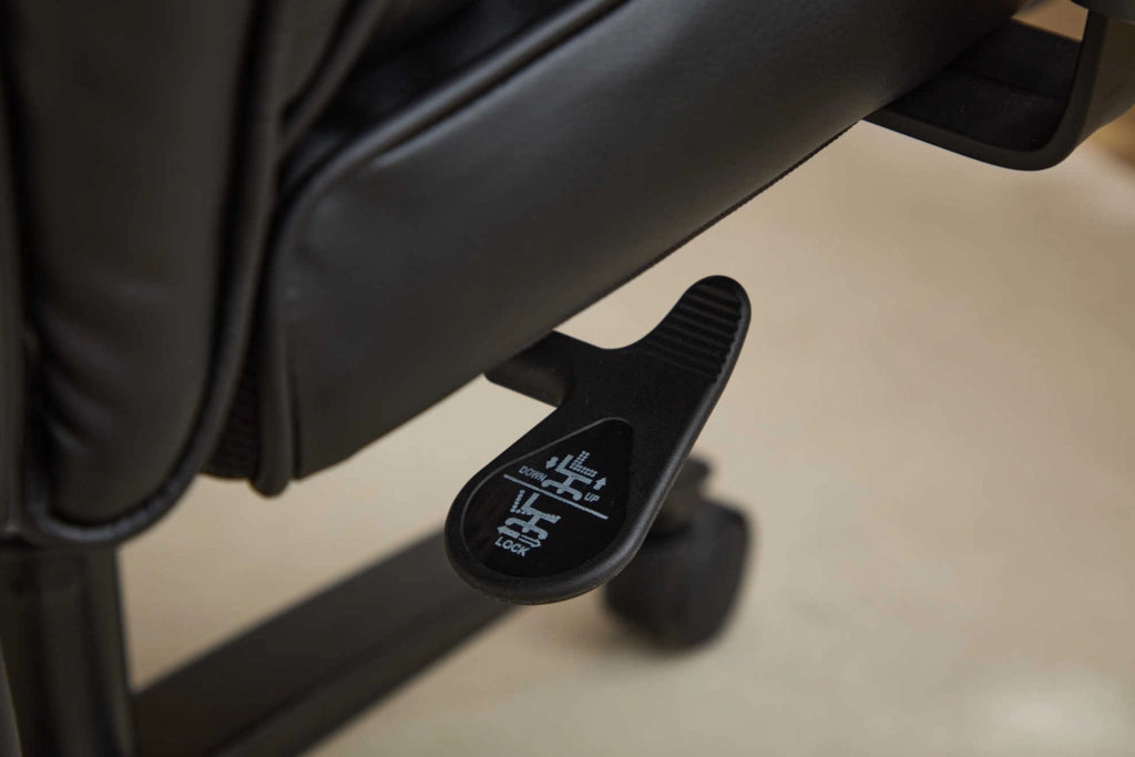 Sedia da Ufficio in Pelle PU Reclinabile 90-130°; Nera; per Studio e Home Office
