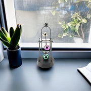 Apparecchio Kinetico Oscillante con Motore Elettrico - Palla di Equilibrio in Movimento Perpetuo con Fisica e Scienza per Bureaux di Giochi e Decorazioni.