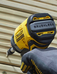 Avvitatore a Impulsi STANLEY FatMax SFMCF810B (Solo corpo)