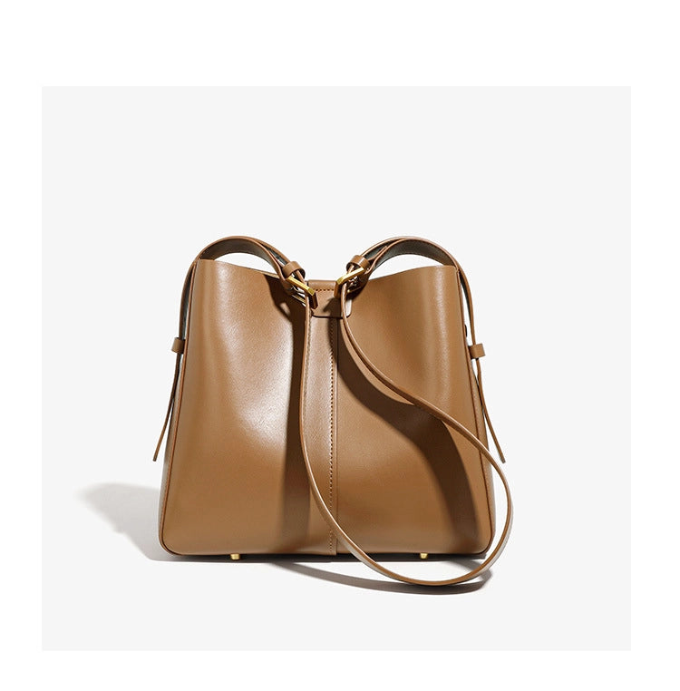 Borsa a tracolla da donna in vera pelle, classica, con manico superiore, alla moda, marrone.