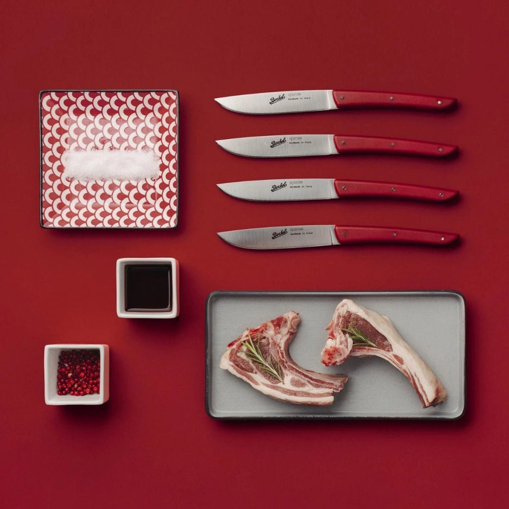 Berkel KCO4SW11SMRBL Set di 4 Coltelli da Bistecca Acciaio Inox 11 cm Manico Ergonomico Rosso