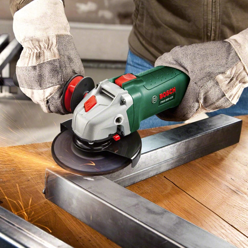 Bosch Smerigliatrice angolare PWS 850-125, 850 W, diametro disco: 125 mm, in SystemBox, taglia M