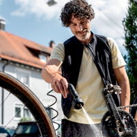 KARCHER Idropulitrici portatili OC 4 + Bike Kit - Pressione variabile: Bassa pressione  - Portata: max. 2 l/min - Dispositivo alimentato a batteria: 1