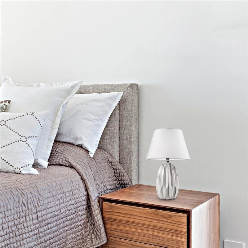 LAMPADA DA TAVOLO IN CERAMICA CON BASE EFFETTO MARMO DA 42 CM IN COLORE BIANCO