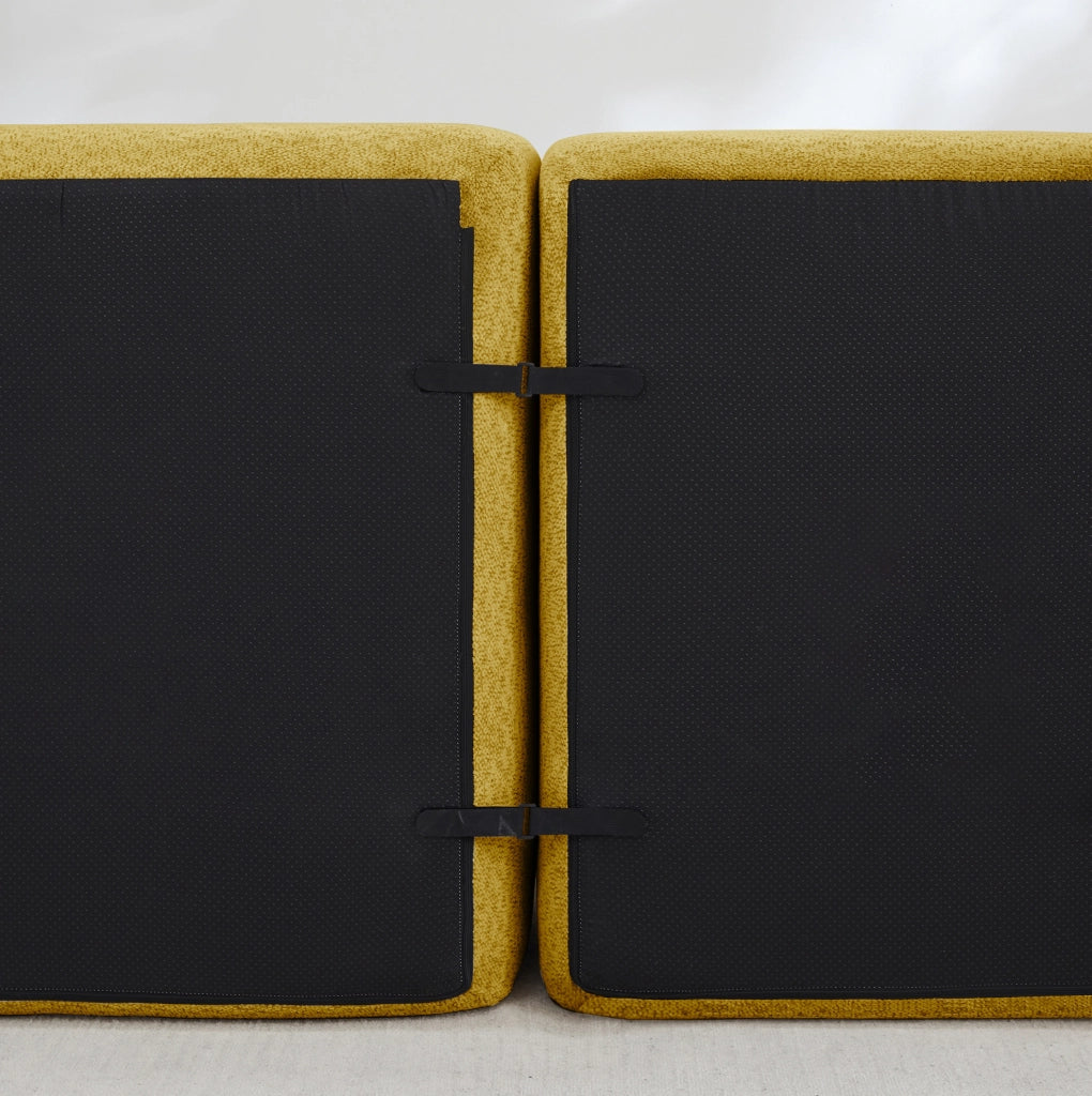 Divano modulare 210.0x165.0x79.0 cm con seduta ampia; senza montaggio; in pile granulare giallo