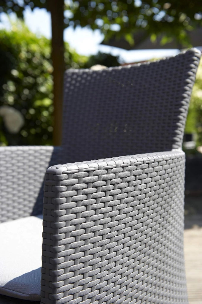 Salottino da giardino 3 pezzi con 2 poltrone e tavolino contenitore effetto rattan colore grafite Iowa Balcony Keter