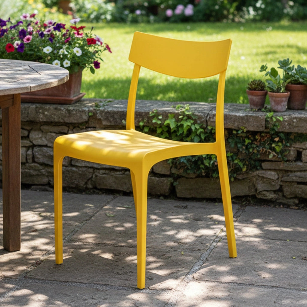 Sedia da esterno Lupia, Seggiola da giardino, Seduta outdoor multiuso, Panchina da giardino, Made in Italy, 54x46 h80 cm, Giallo