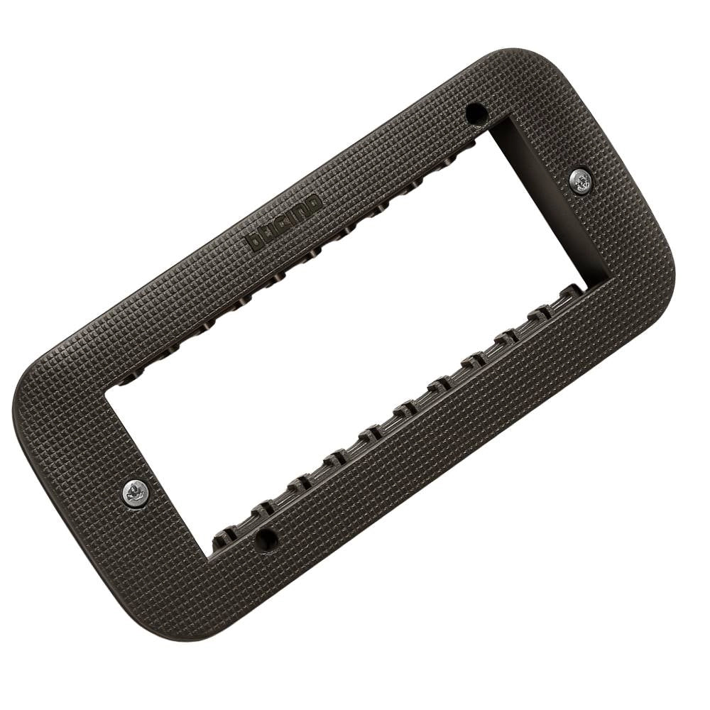 Bticino living now supporto con valva di protezione per placche modulari *** numero posti 6 moduli, confezione 1
