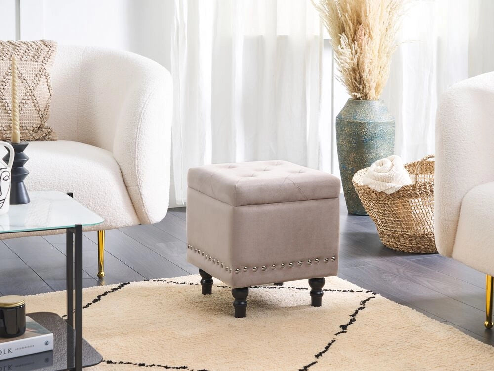 Poggiapiedi Rivestimenti in velluto beige Sedile con rivestimento a testa di chiodo trapuntato