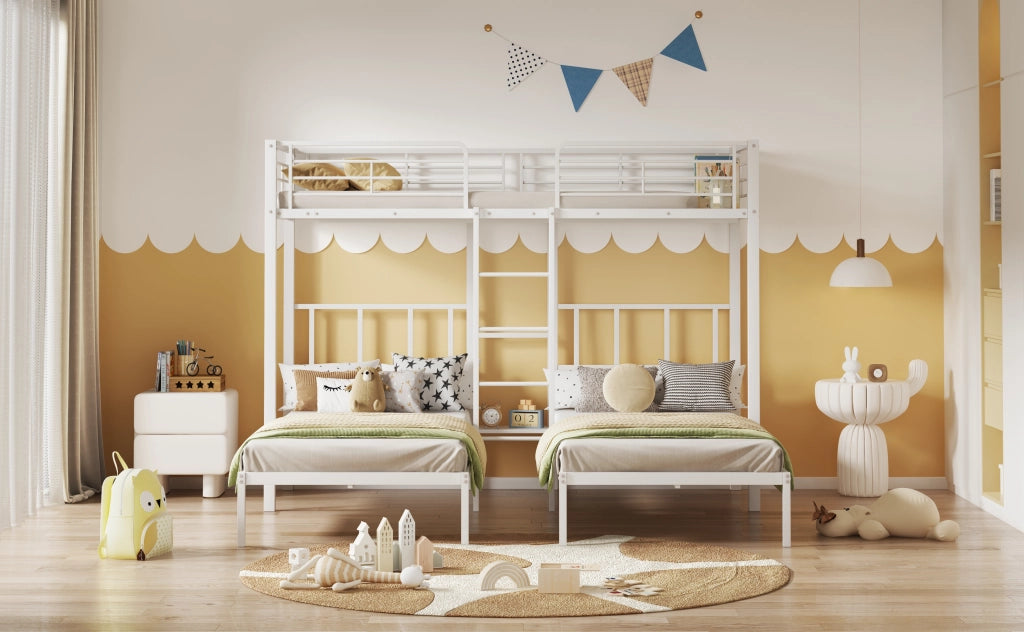 LETTO a castello triplo 90x200 cm in metallo bianco con scala e tavolino