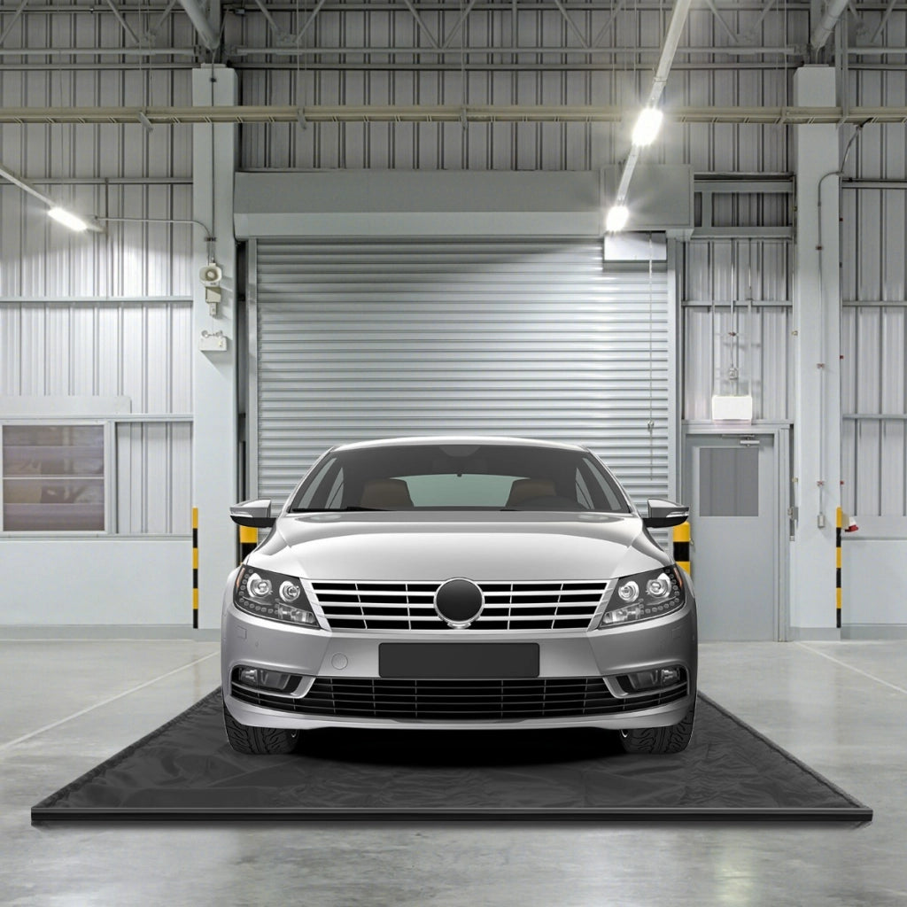 Tappeto per garage per riparazione auto impermeabile con raschietto per pavimenti, Adatto per SUV di media grandezza Nero M