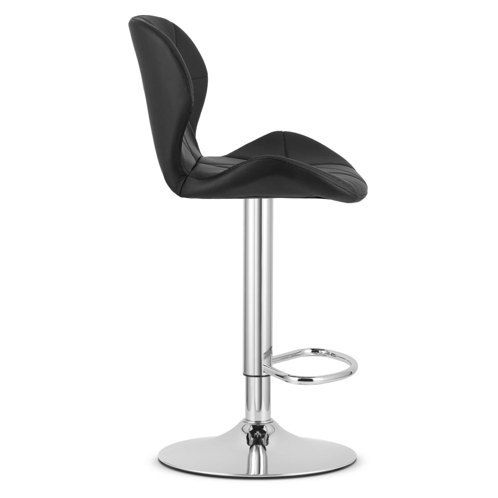 Sgabello VALORA WEST - Similpelle nera, base cromata per soggiorno, cucina