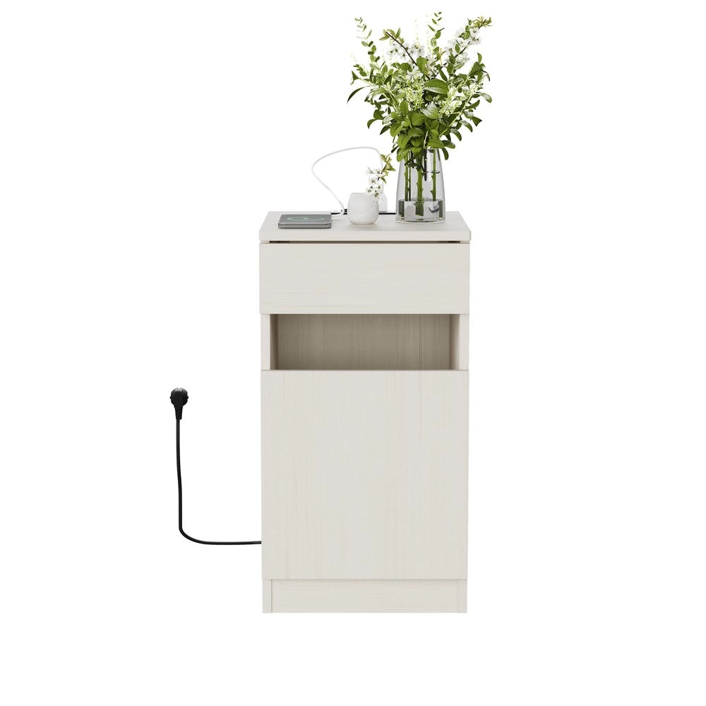 Comodino con Carica USB e Presa ¨C Xylo ¨C Legno Chiaro, 33x40x61,5 cm