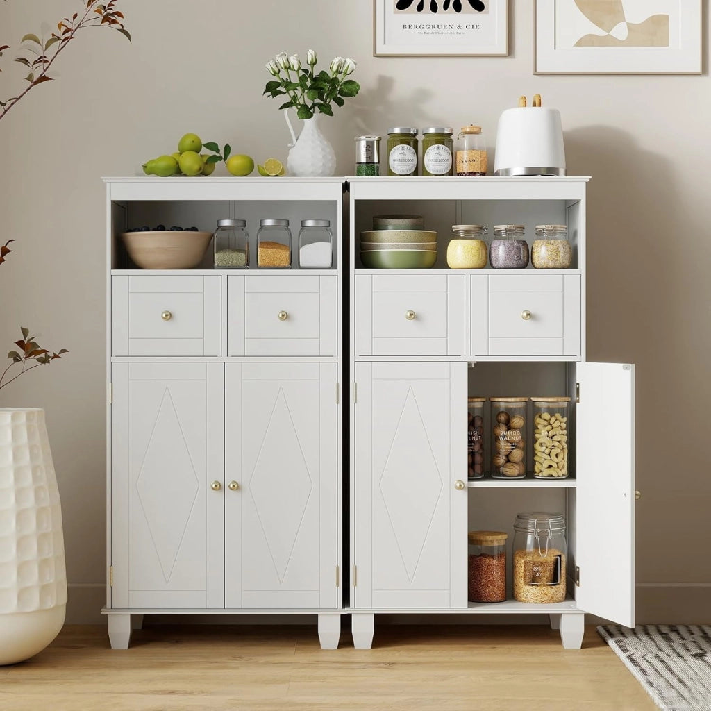 Mobile per Bagno, Armadietto Moderno Salvaspazio con Ante, Ripiani, Cassetti e Piedi in Legno di Pino Massiccio, Mobiletto per Soggiorno, Corridoio e Ingresso, 56 x 30 x 108 cm (Bianco)