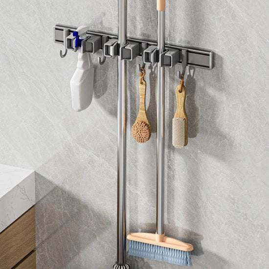 Sostegno per Scopa Fissione Libera, Sostegno per Scopa con 4 Alloggiamenti e 5 Ganci Sostegno per Parete Mobili per Scopa Autoadesivo in Alluminio per Cucina, Bagno, Garage e Giardino Grigio