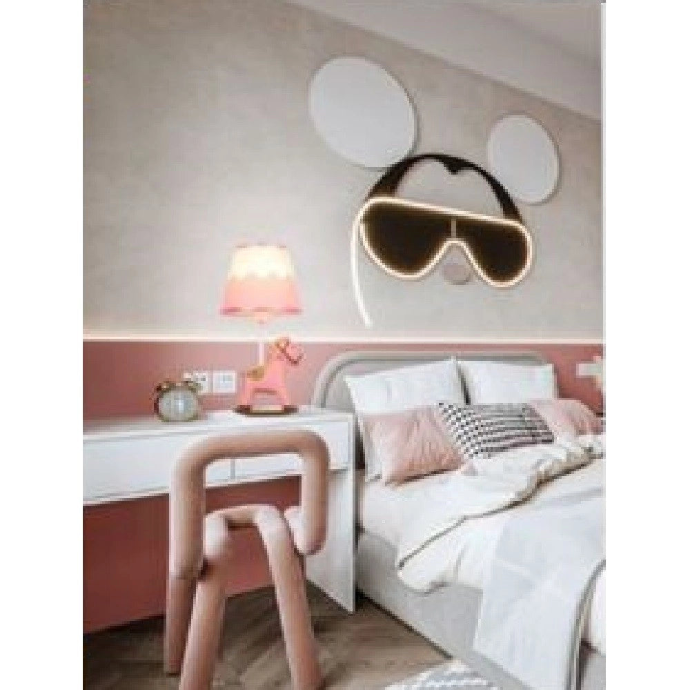 Trade Shop - Lampada Da Comodino Scrivania Cameretta Bimba Bimbo Cavallo A Dondolo E27 D09 -