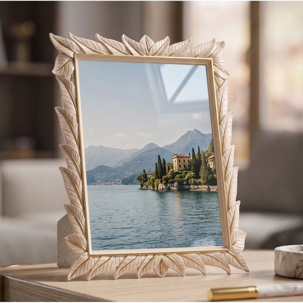 Cornice portafoto Leaffy in resina crema con foglie 20x25