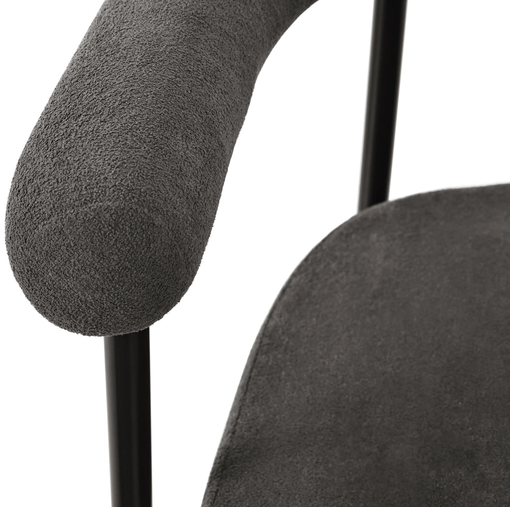 Poltrona 70x62x84 cm ergonomica con seduta ampia in ferro grigio scuro