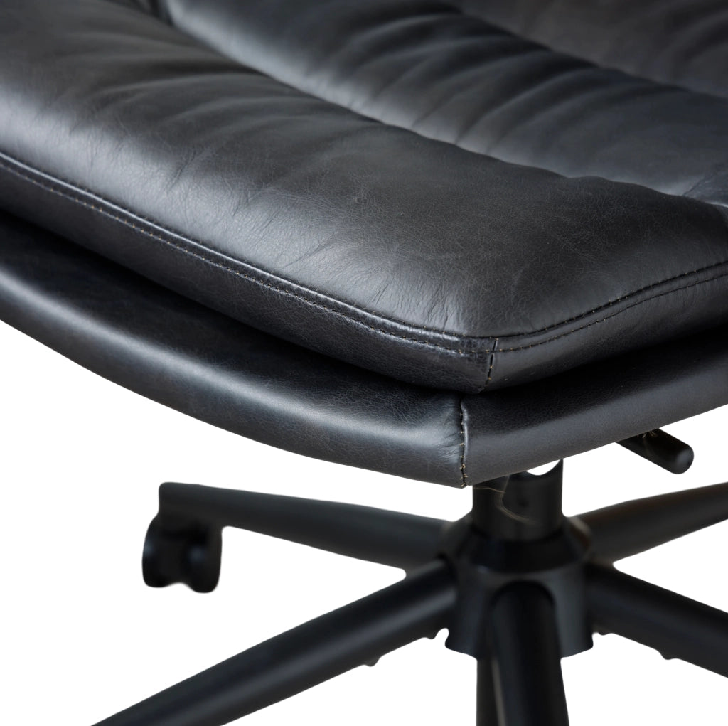 Sedia da ufficio ergonomica in pelle nera regolabile