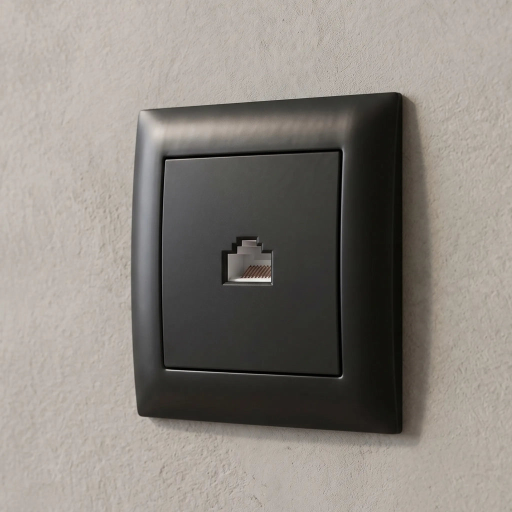 Presa Rj45 Con Cornice Oste Jnh010-s Black